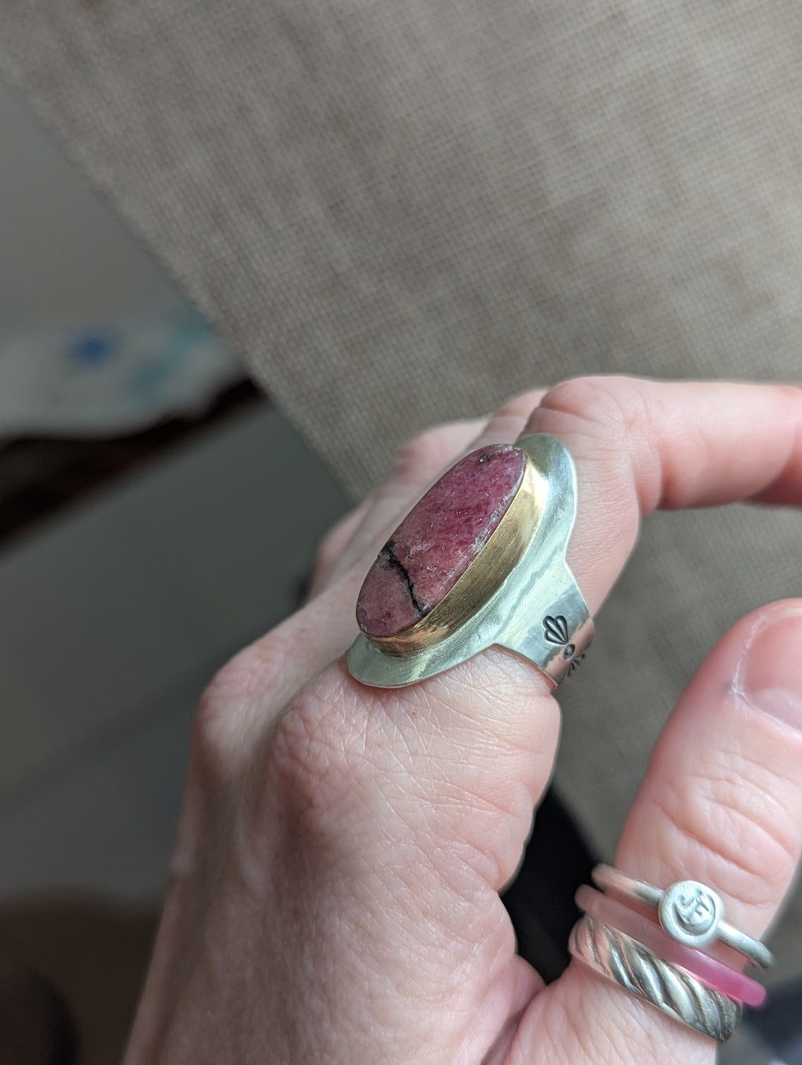 Rhodonite Silver and Gold Mixed Metal Shield Ring - Size 9