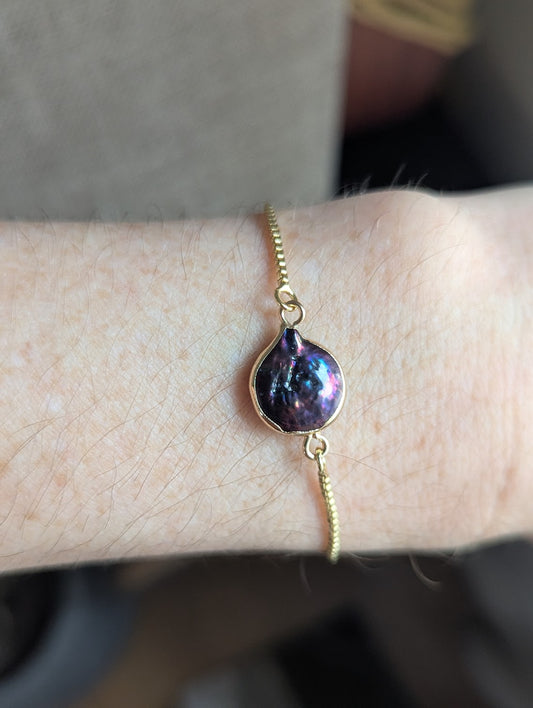 Dark Blue Pearl Gold Slider Bracelet