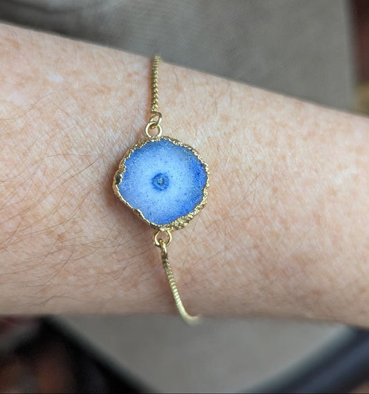 Blue Agate Slice Gold Slider Bracelet