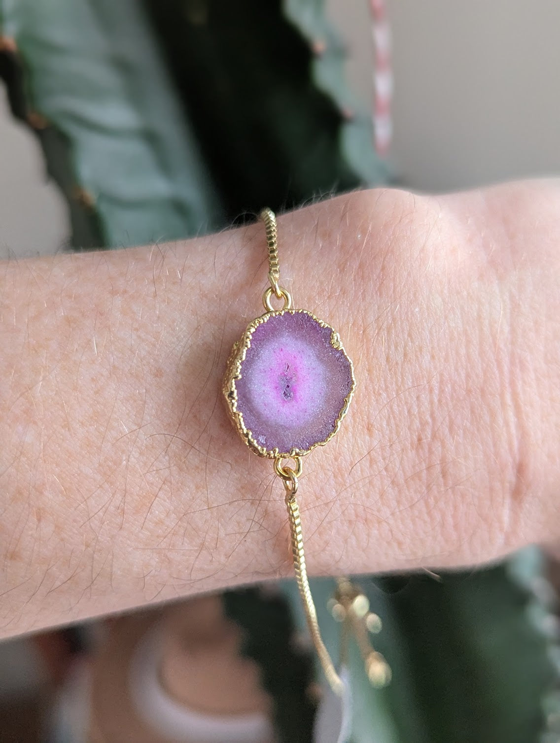 Light Pink Agate Slice Gold Slider Bracelet