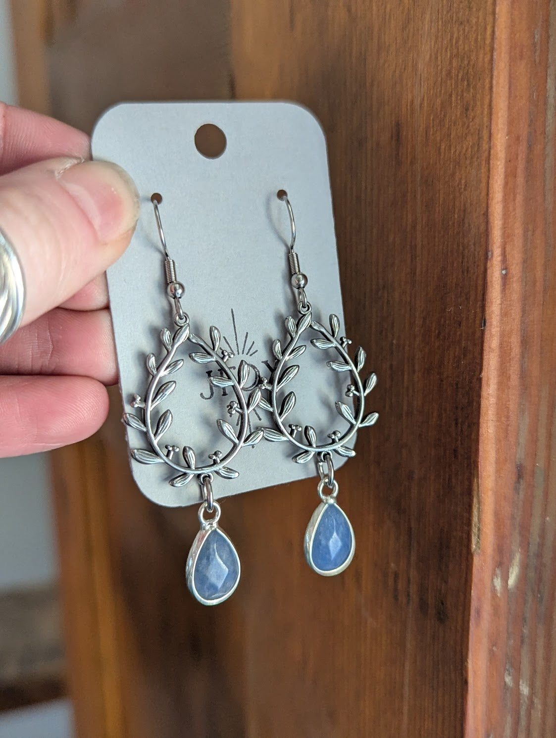 Silver Laurel Wreath Tear Drop Earrings (Labradorite or Lapis Lazuli)