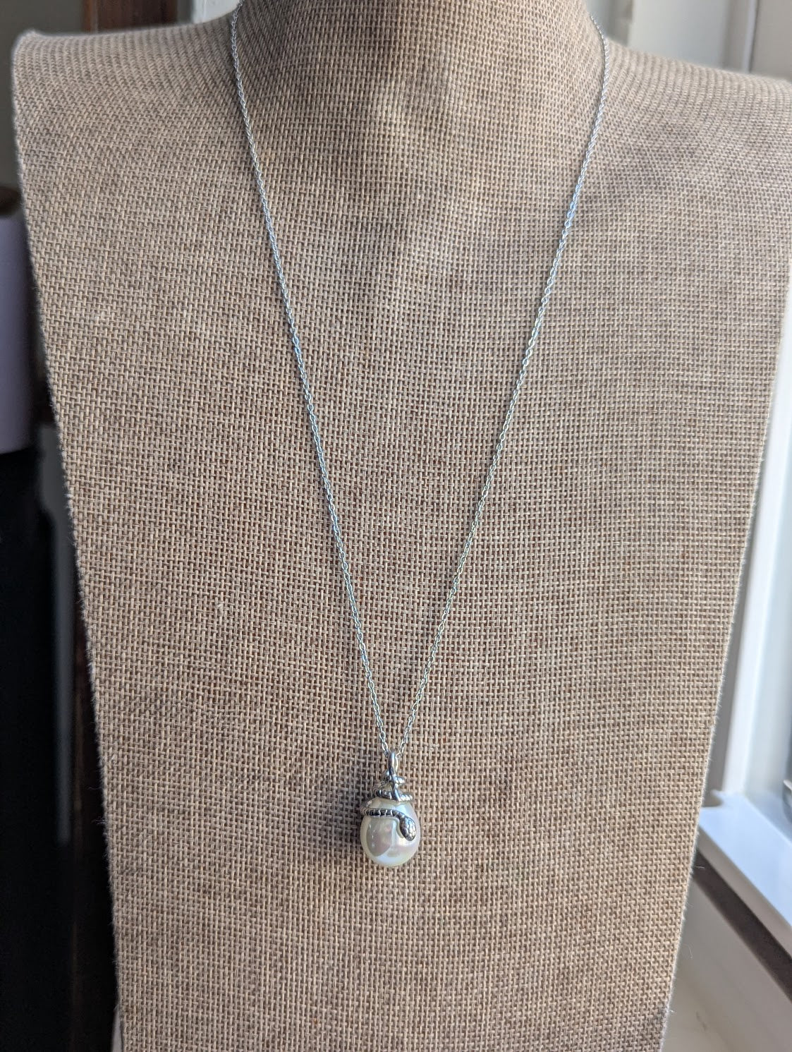 Snake Pearl Tear Drop Necklace (Silver or Gold)