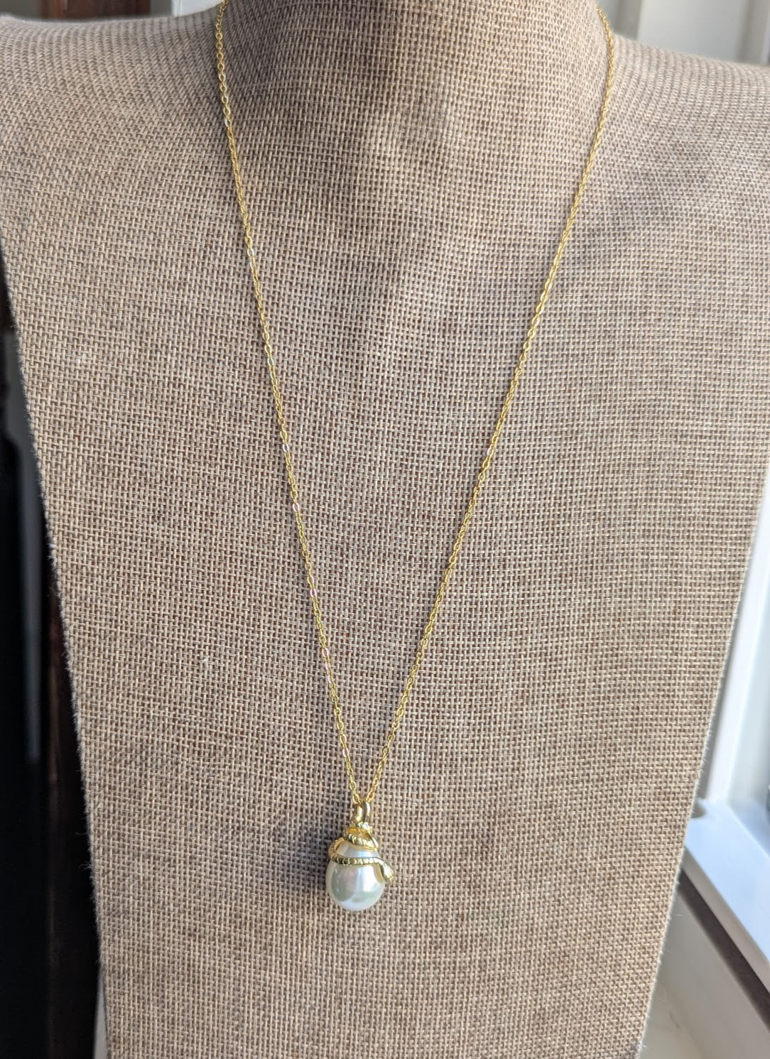 Snake Pearl Tear Drop Necklace (Silver or Gold)