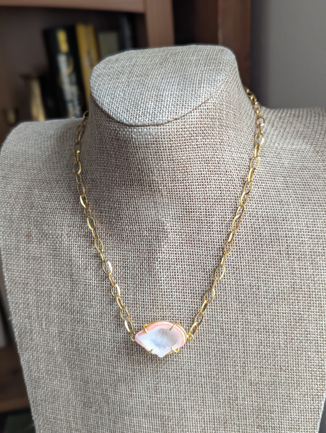 Pink Druzy Agate Short Necklace