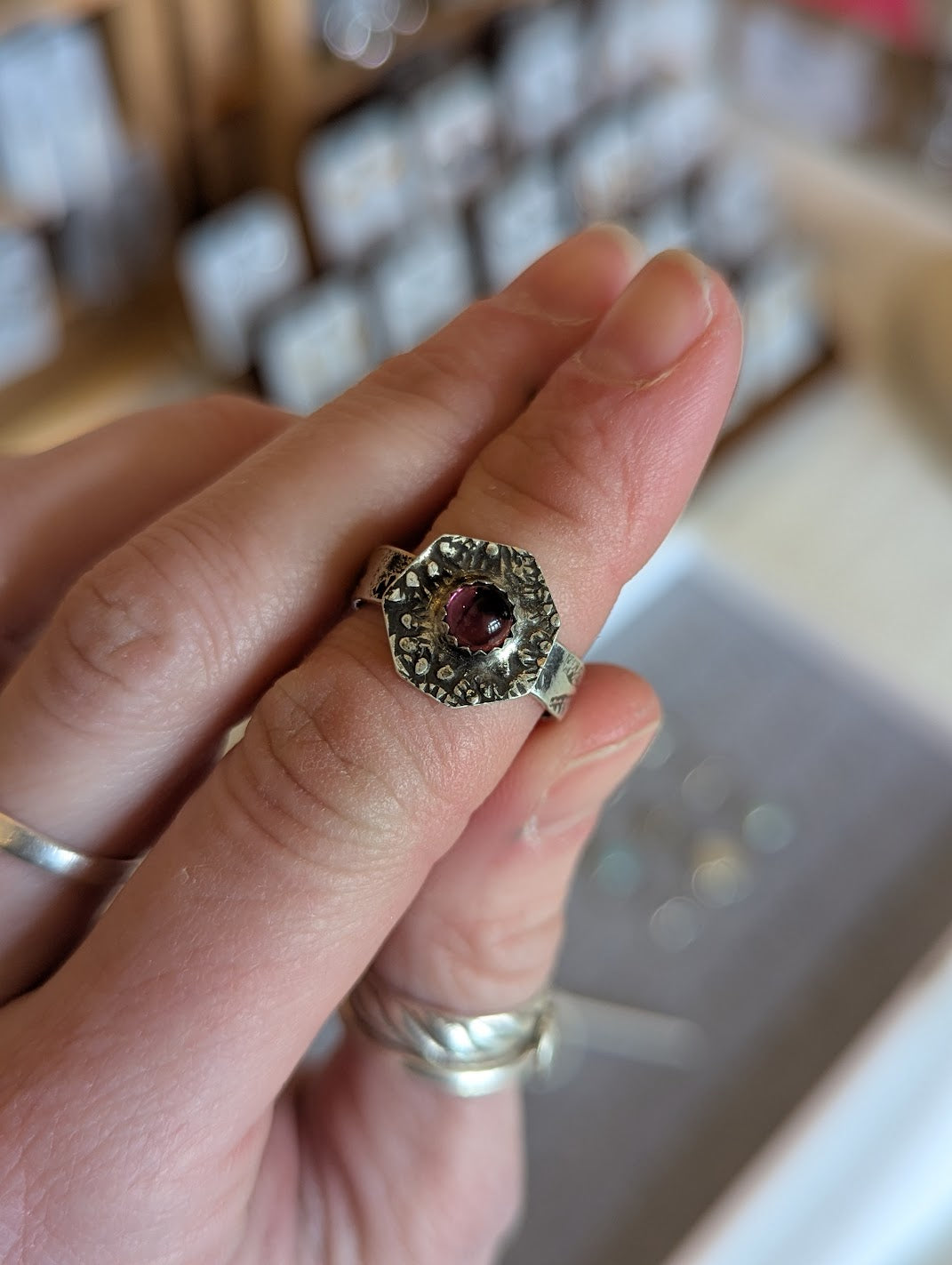 Stamped Hexagon Vintage Purple Glass Sterling Silver Ring - Size 6.5