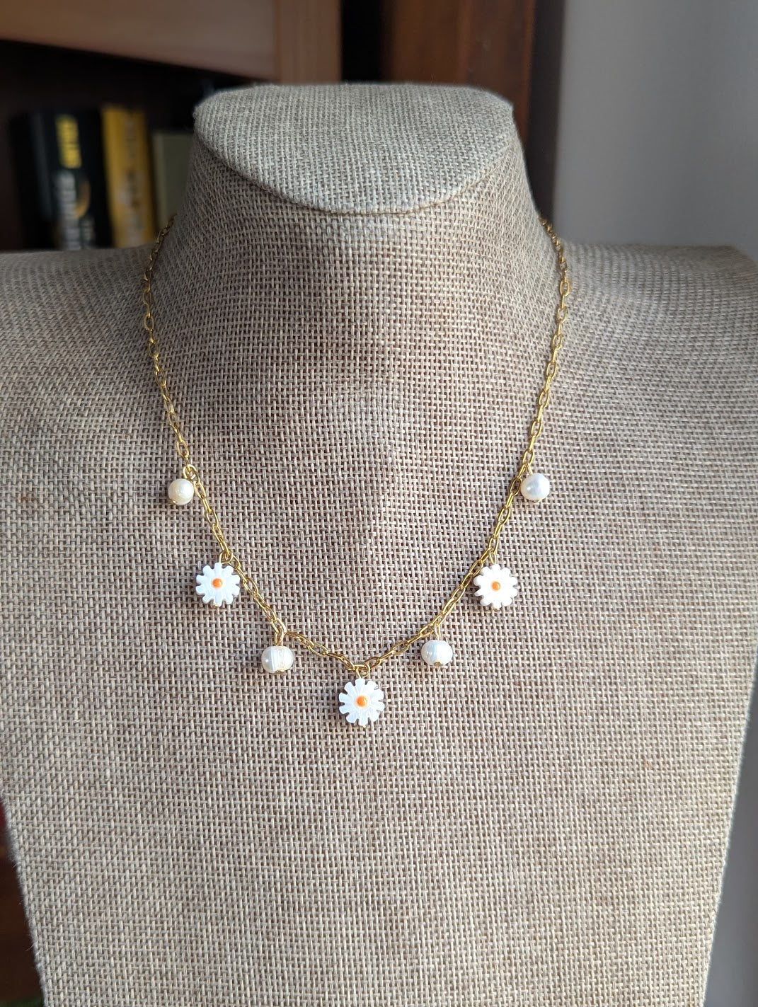 Freshwater Pearl and Mother of Pearl Flower Charm Necklace