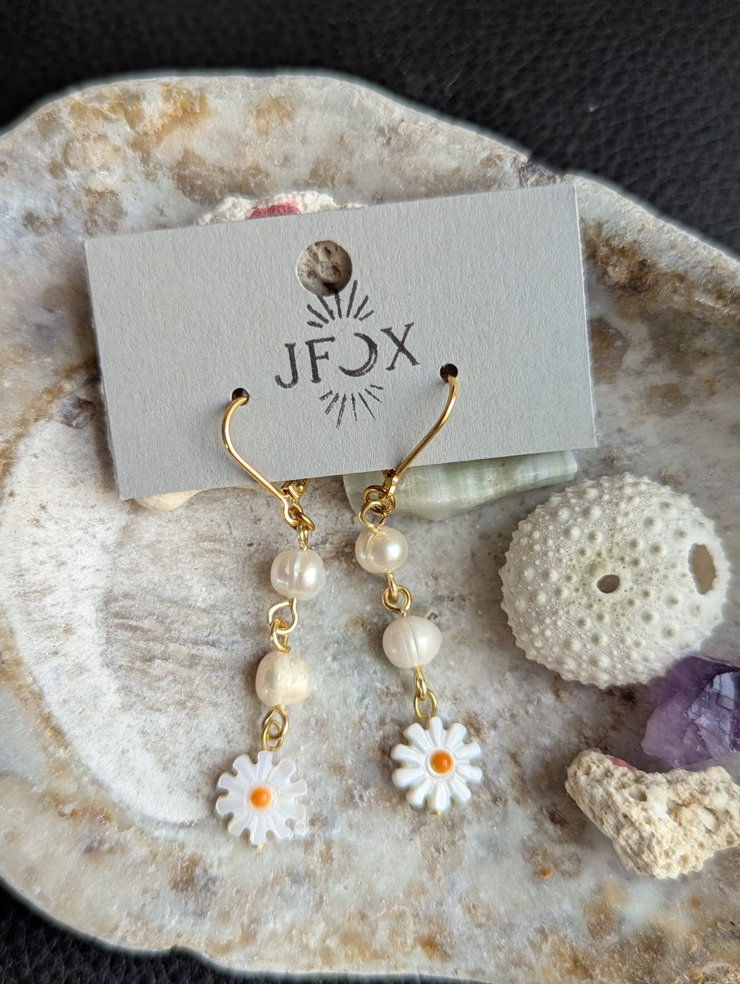 Freshwater Pearl and Flower Mother of Pearl Gold Hoops