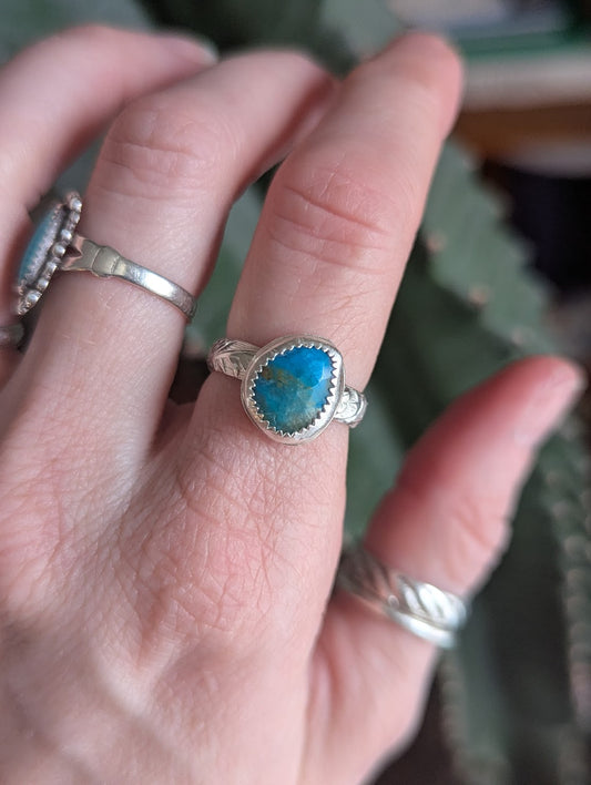 Aqua Peruvian Opal Sterling Silver Ring - Size 6