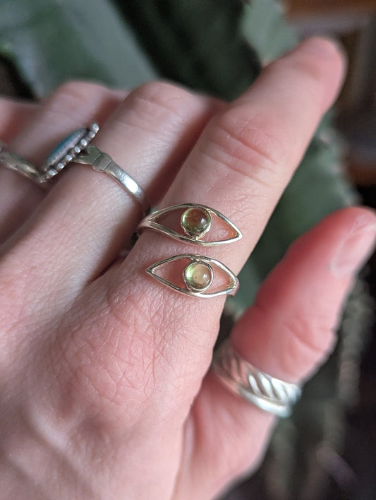 Peridot Eye Sterling Silver Ring (Various Adjustable Sizes)