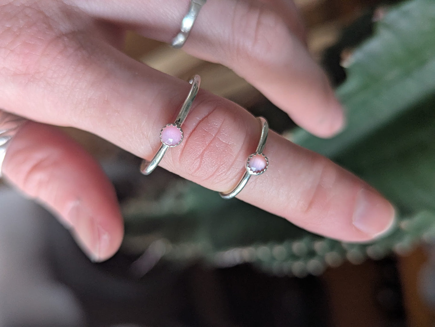 4mm Pink Mussel Shell Sterling Silver Ring - Size 4.5 & 11