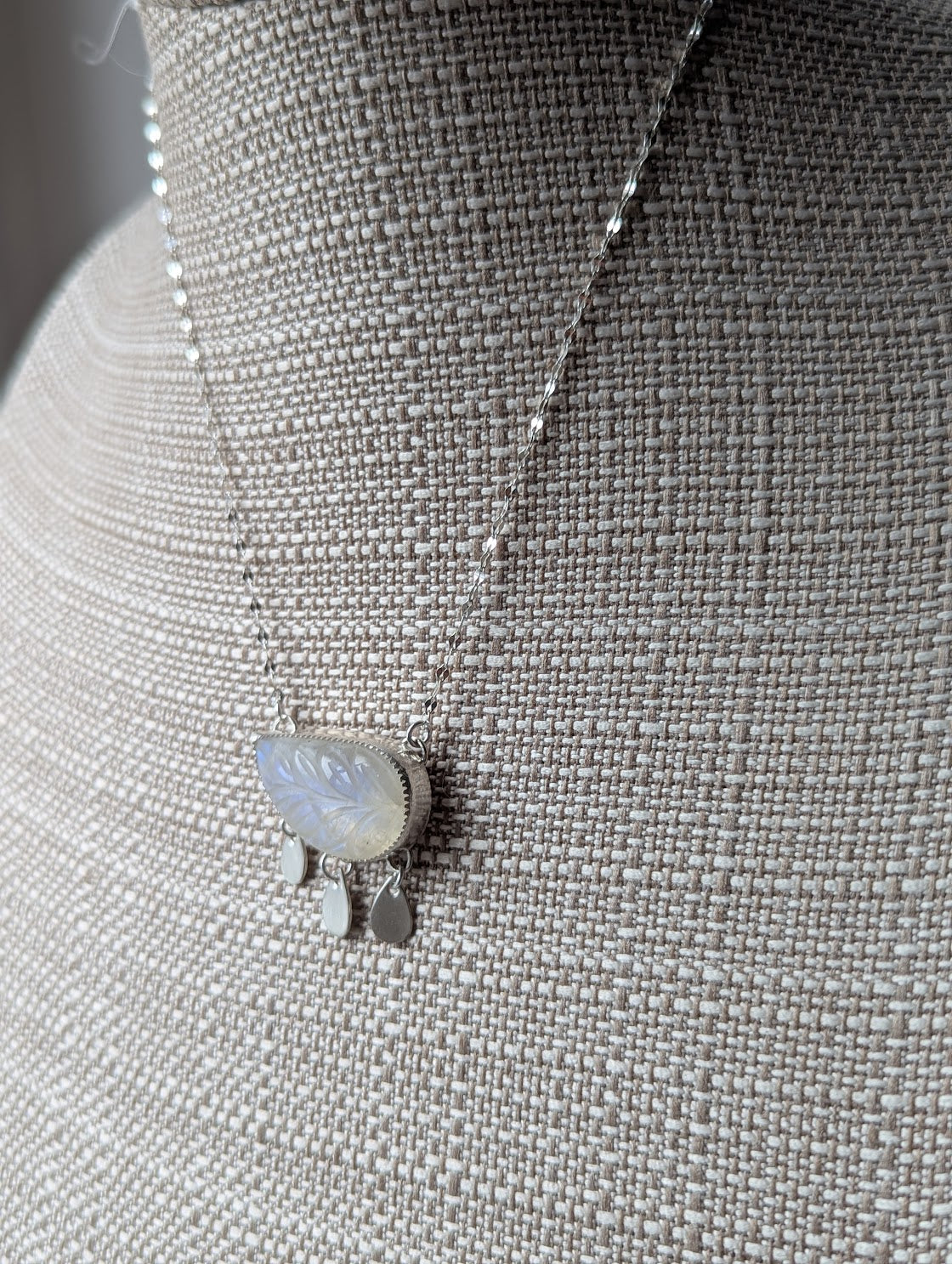 Carved Leaf Moonstone Fringe Sterling Silver Necklace