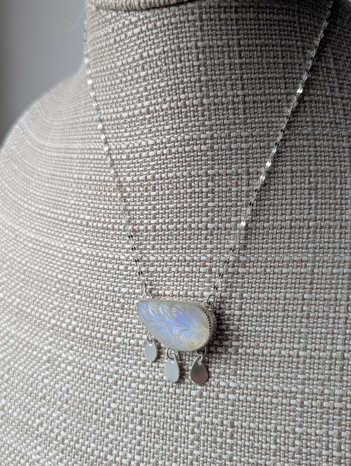 Carved Leaf Moonstone Fringe Sterling Silver Necklace