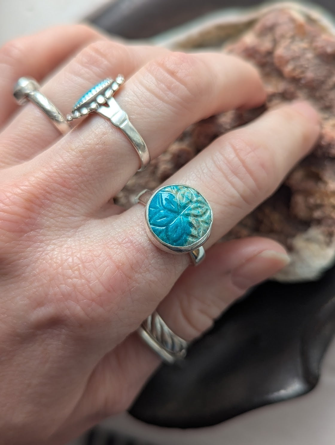 Carved Flower Turquoise Round Sterling Silver Ring - Size 7.5