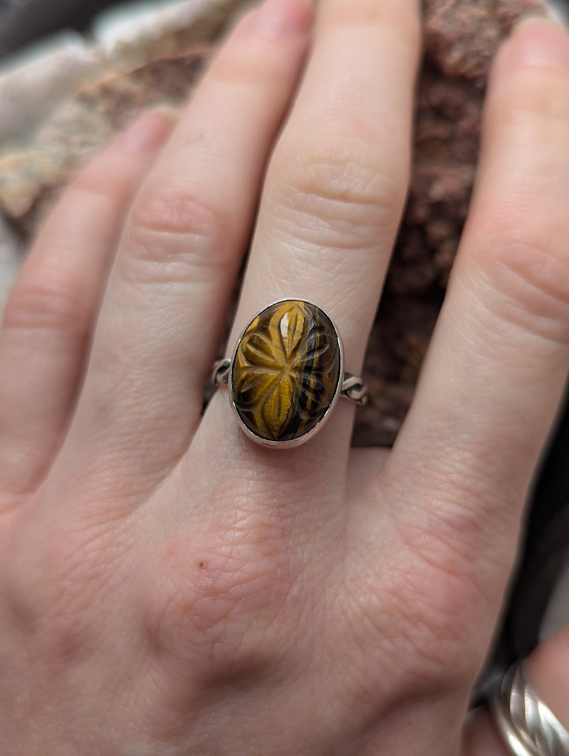 Carved Flower Tigers Eye Braided Band Sterling Silver Ring - Size 5.5