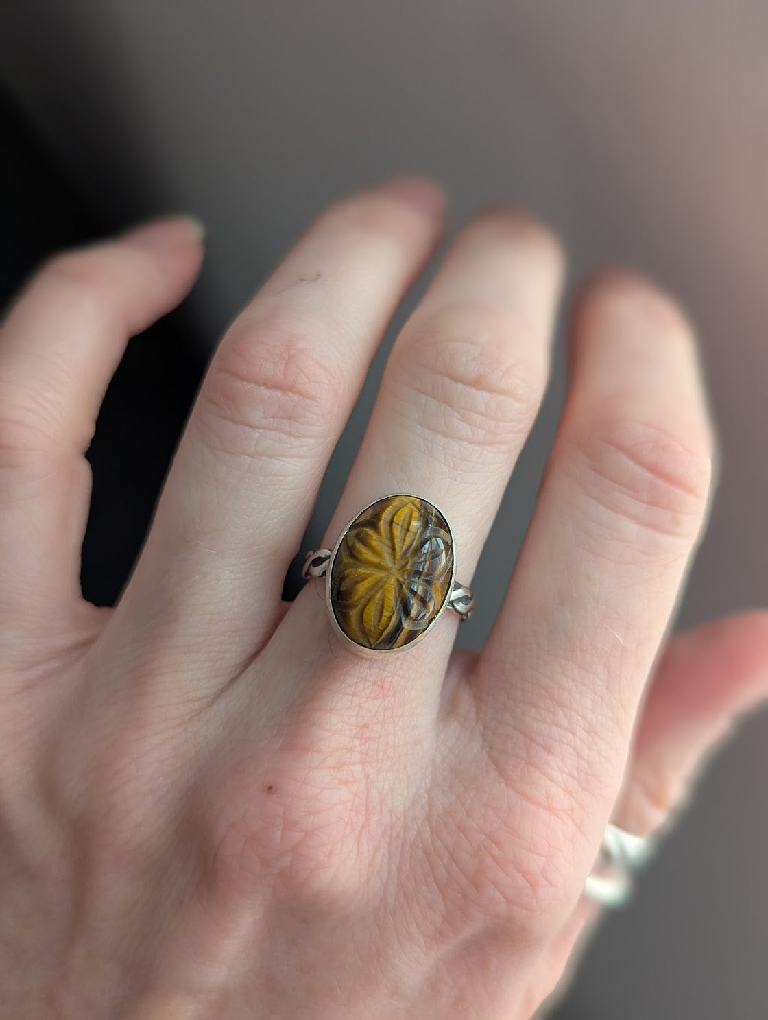 Carved Flower Tigers Eye Braided Band Sterling Silver Ring - Size 5.5