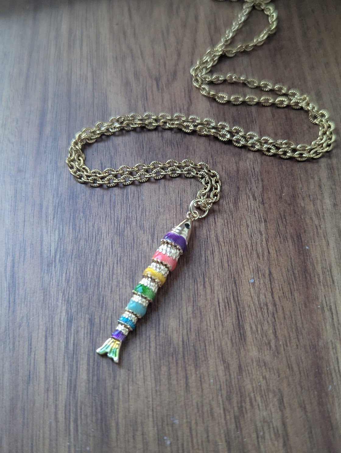 Rainbow Articulating Gold Fish