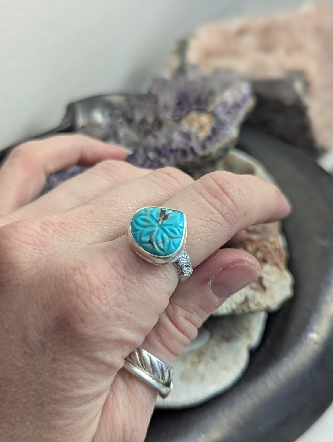 Carved Floral Turquoise Tear Drop Sterling Silver Ring - SIze 8