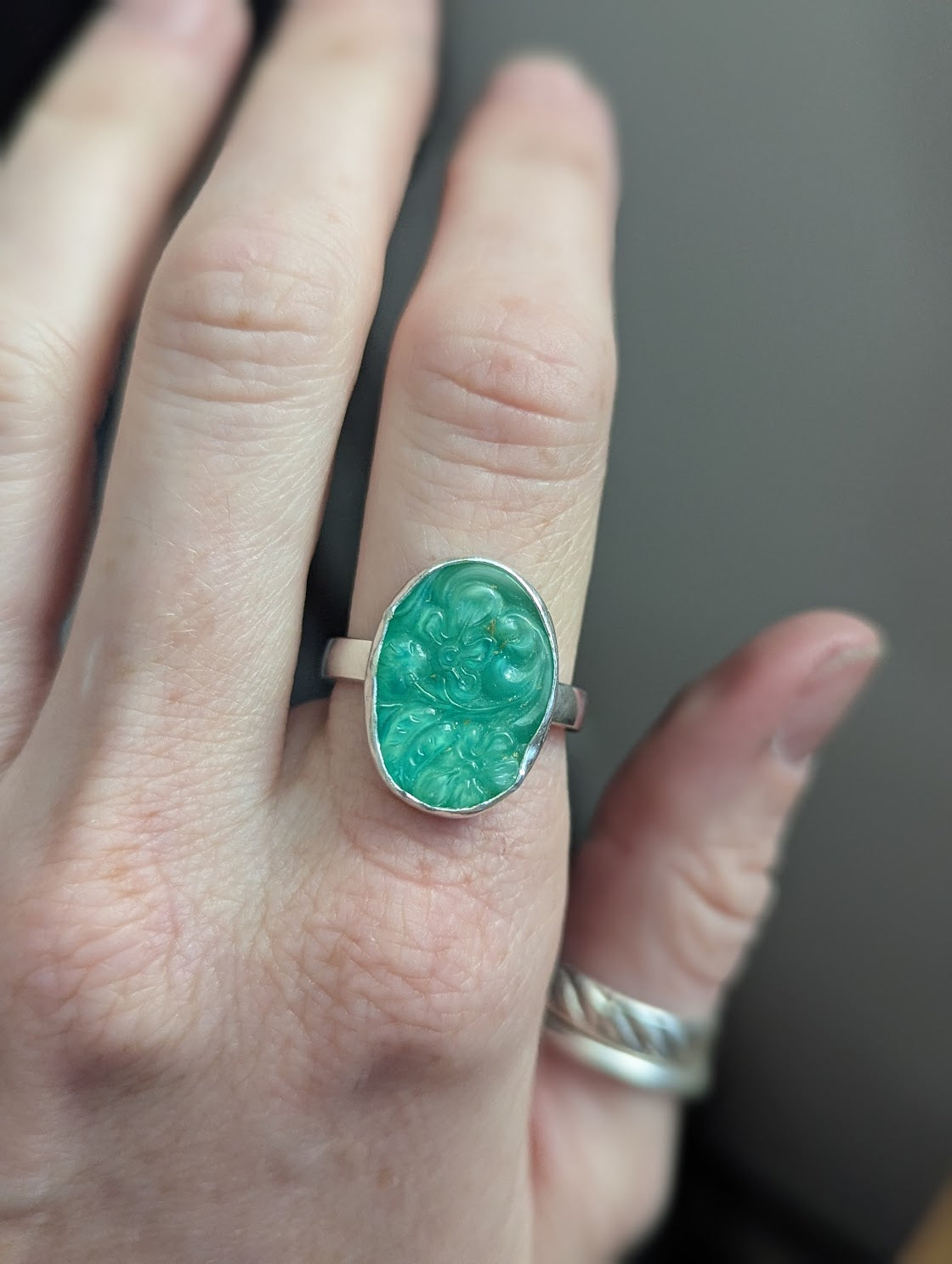 Carved Vintage Art Deco Green Glass Sterling Ring - Size 8