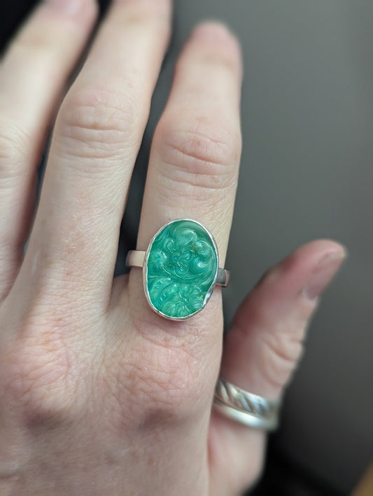 Carved Vintage Art Deco Green Glass Sterling Ring - Size 8