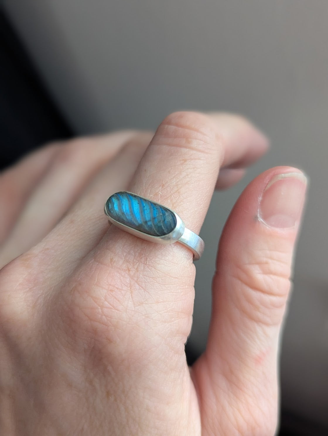 Labradorite Carved Wavy Sterling Silver Ring - Size 9