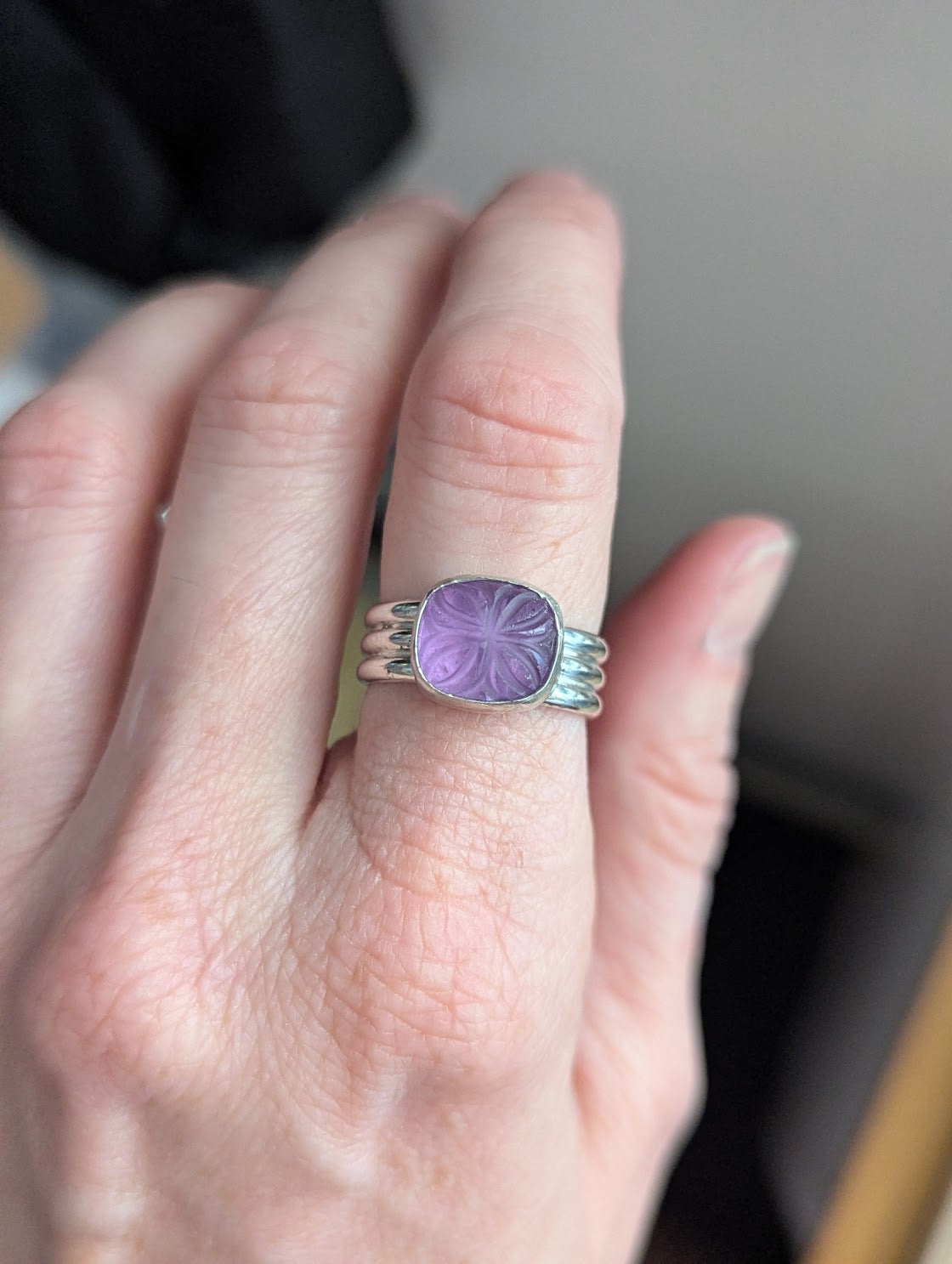 Floral Cared Amethyst Sterling Silver Ring - Size 7 & 8.5