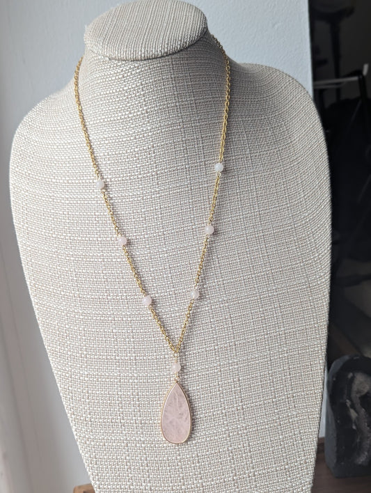 Rose Quartz Beaded Gold Necklace