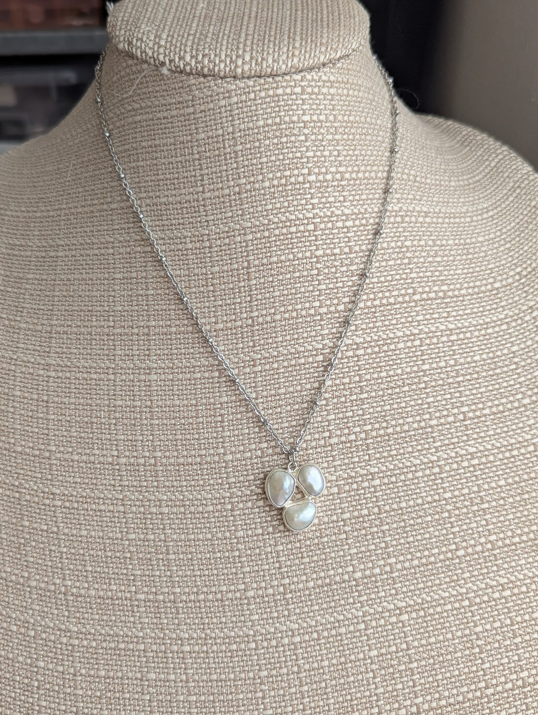 Freshwater Pearl Trio Silver Necklace