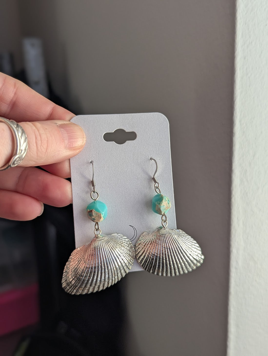Silver Plated Scallop Shell Aqua Terra Earrings