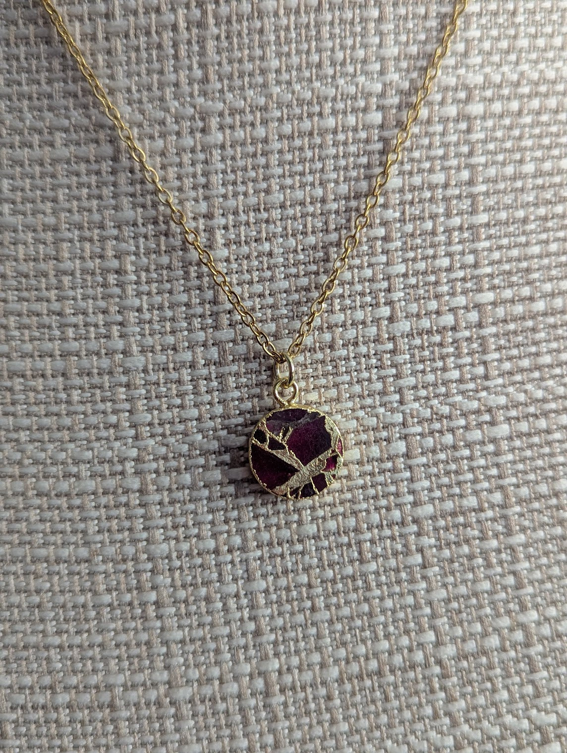 Fuchsia Round Mosaic Gold Necklace