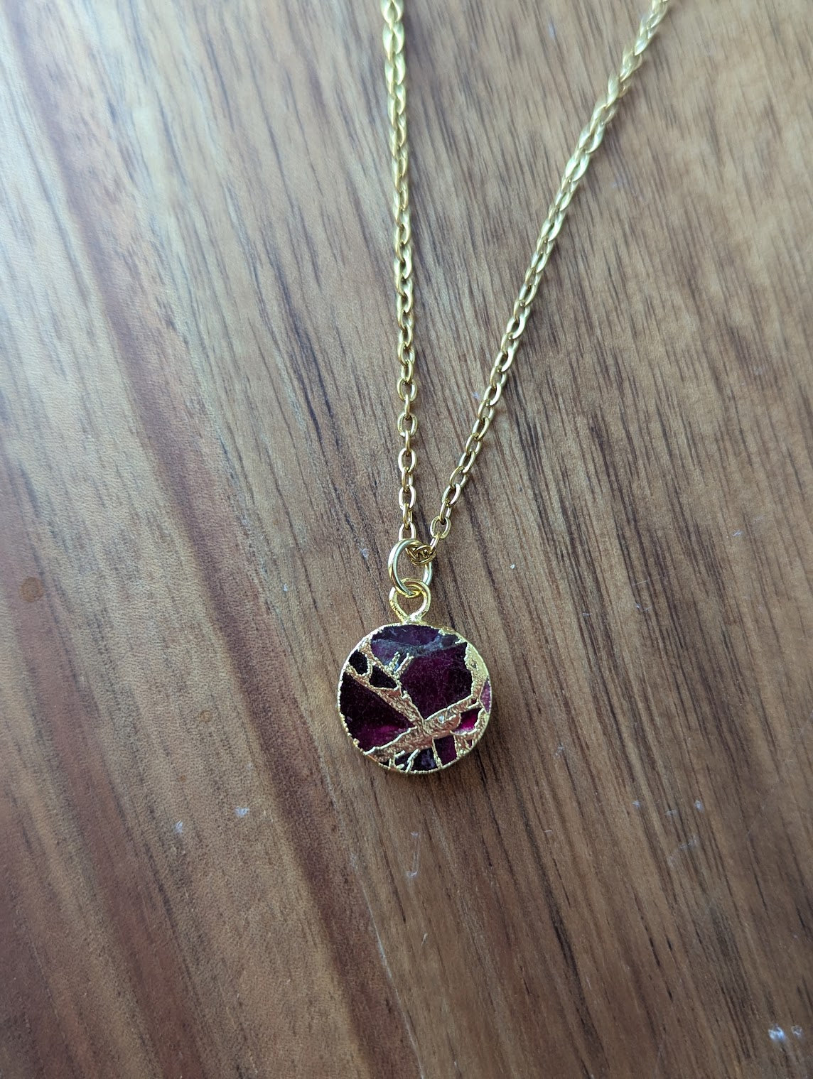 Fuchsia Round Mosaic Gold Necklace