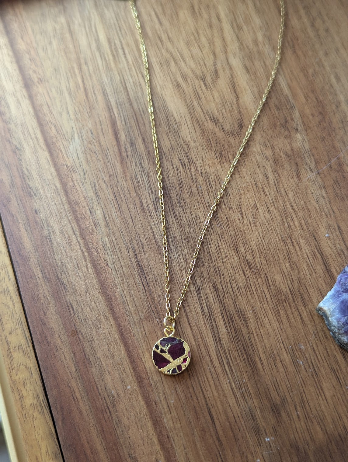 Fuchsia Round Mosaic Gold Necklace