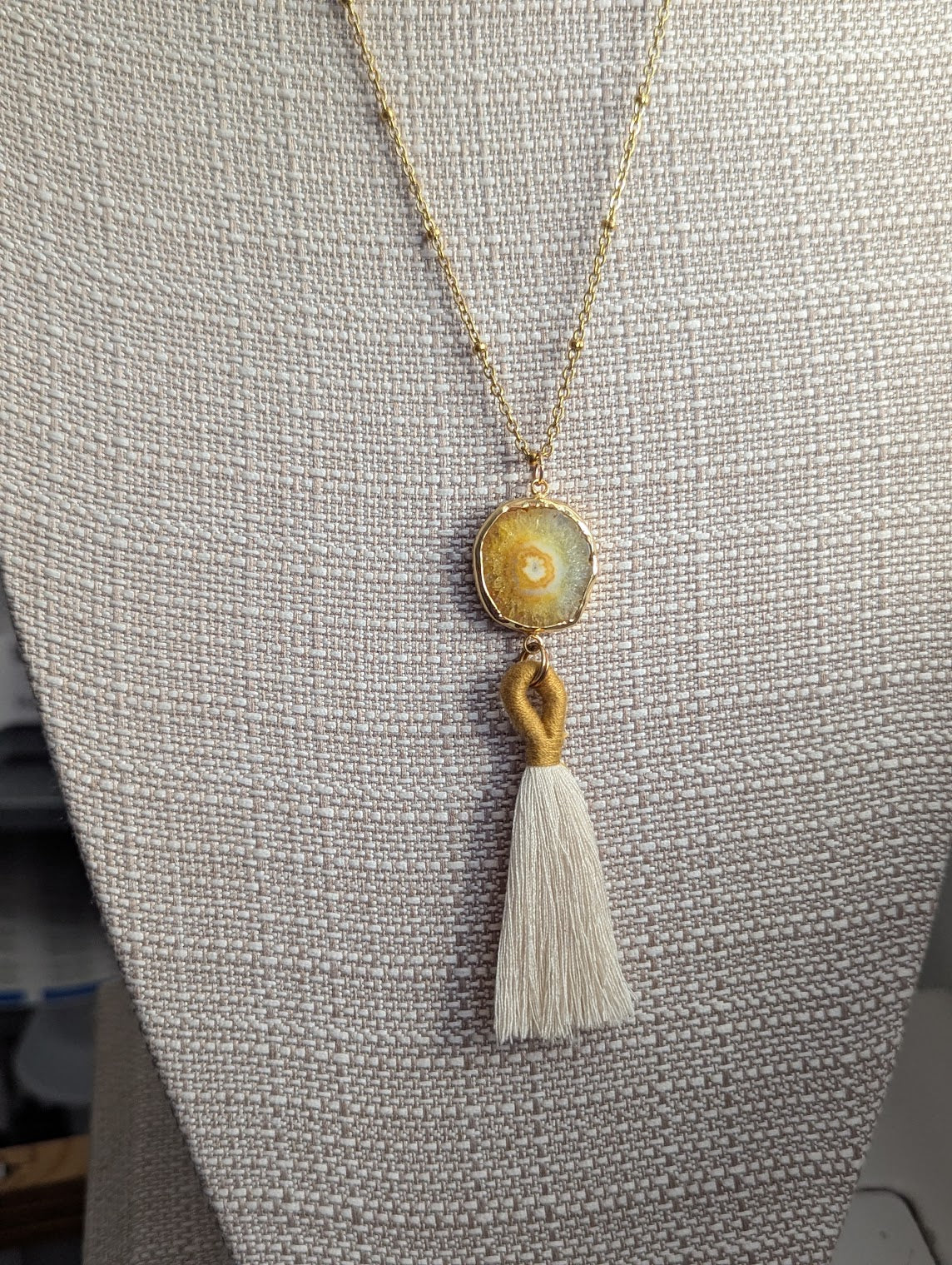 Agate Slice with Tassel Gold Necklace (Various Colors Available)