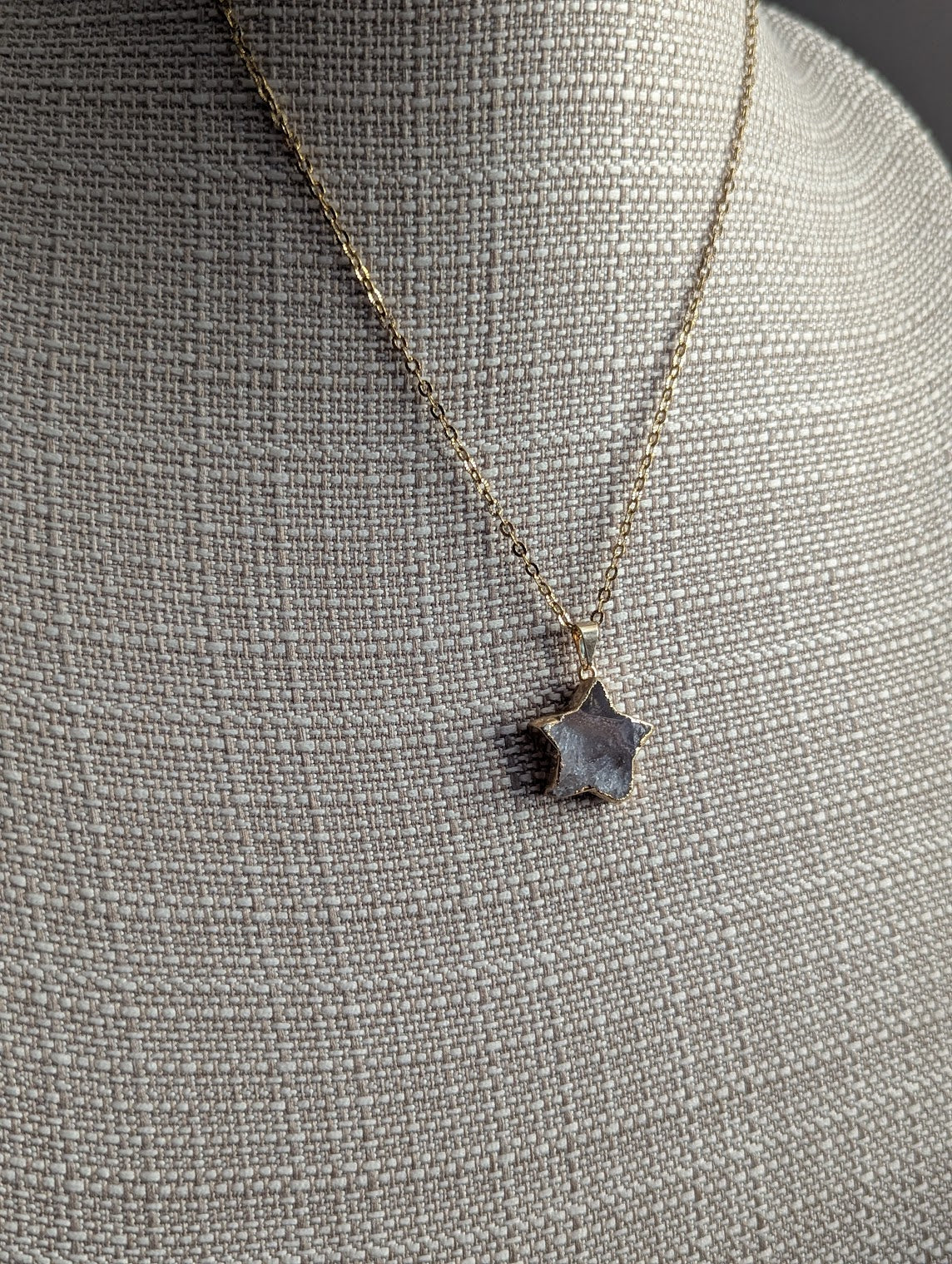 Amethyst Star Gold Necklace
