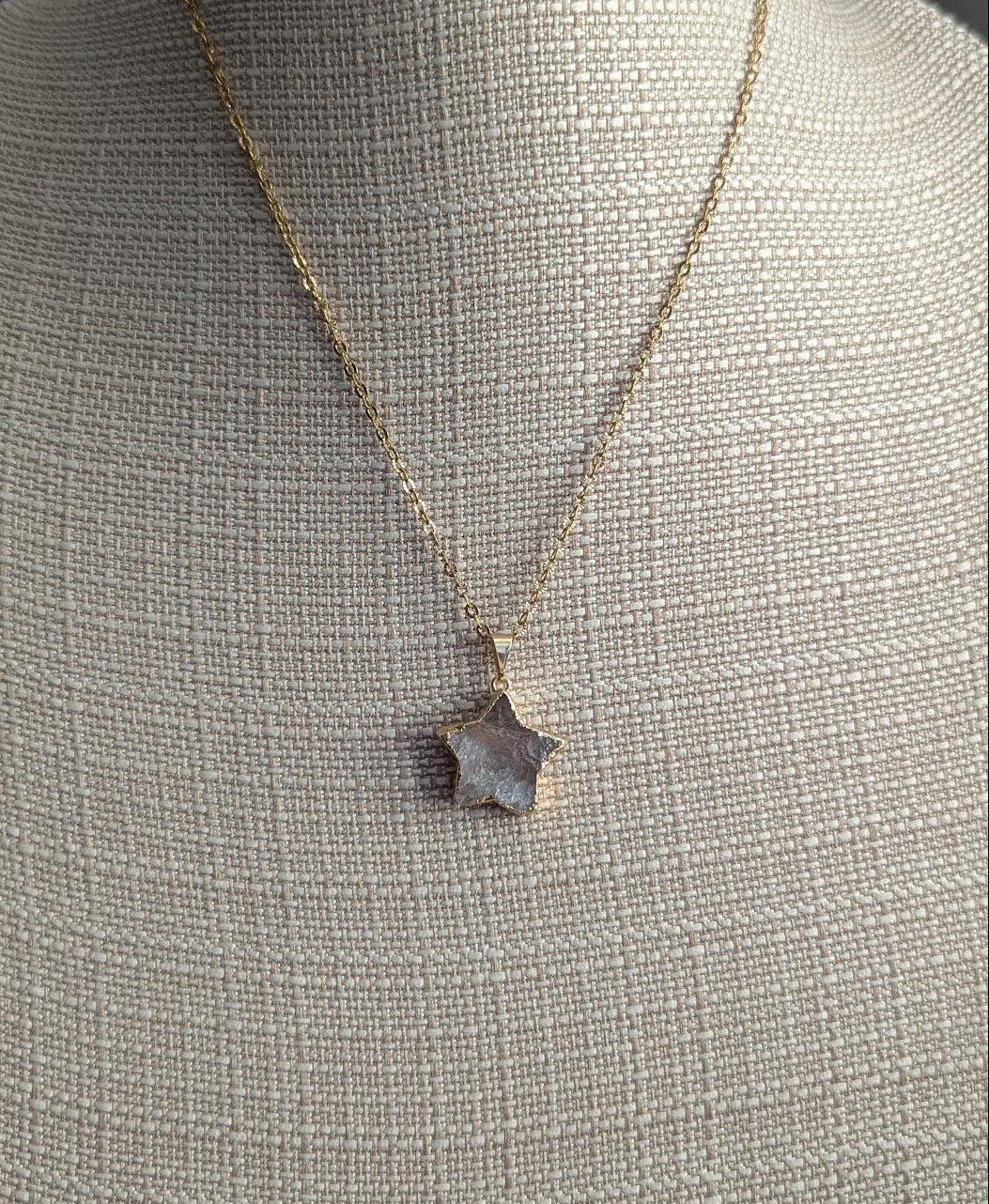 Amethyst Star Gold Necklace