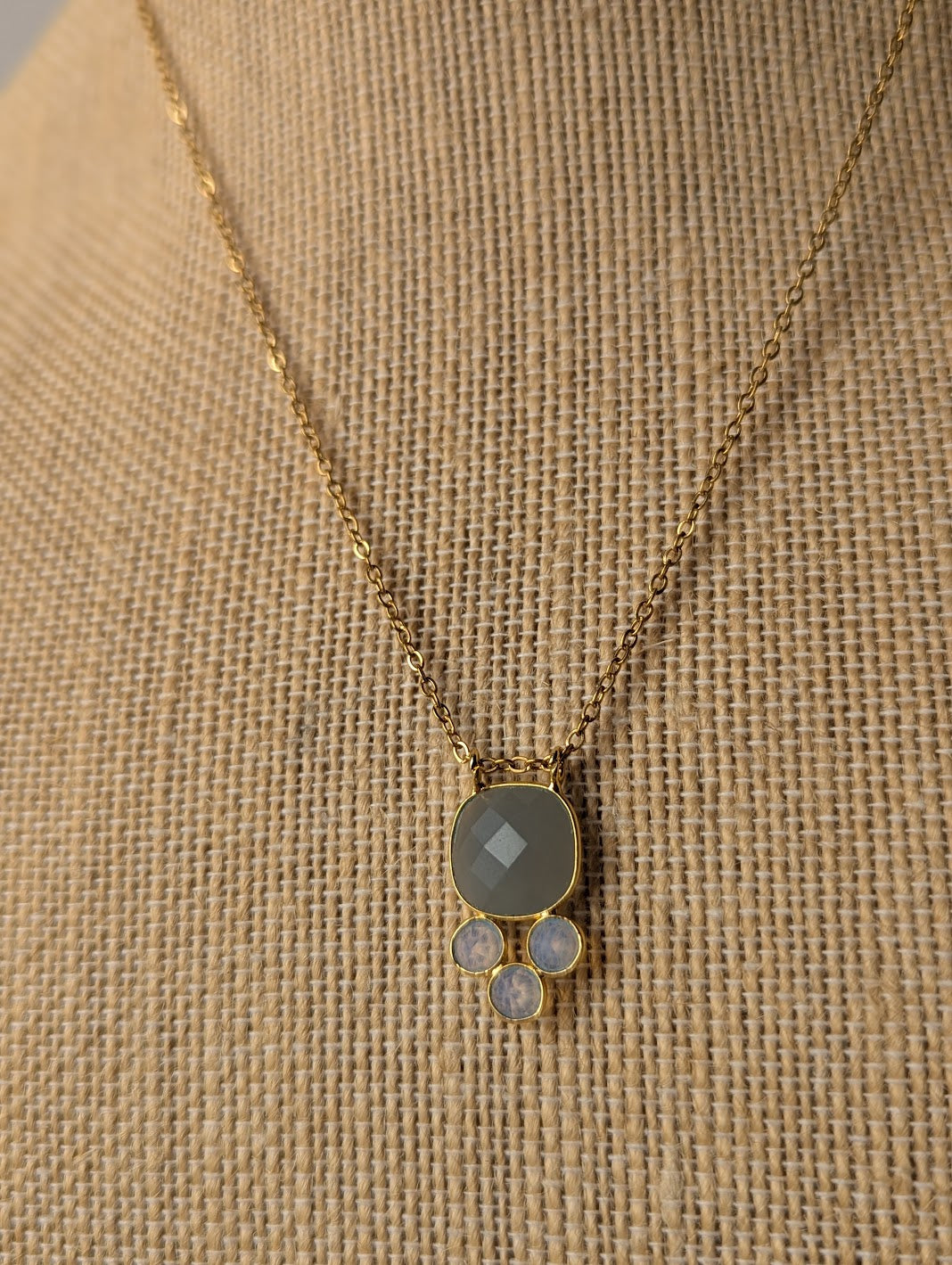 Light Grey Quartz and Opalite Gold Necklace