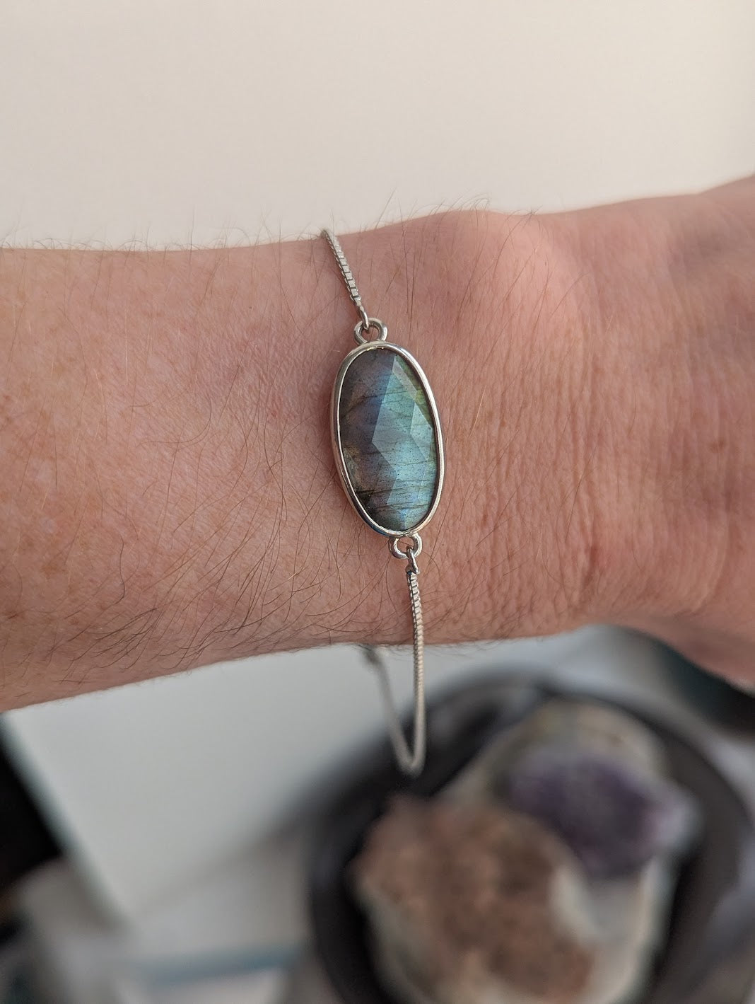 Faceted Labradorite Oval Silver Slider Bracelet