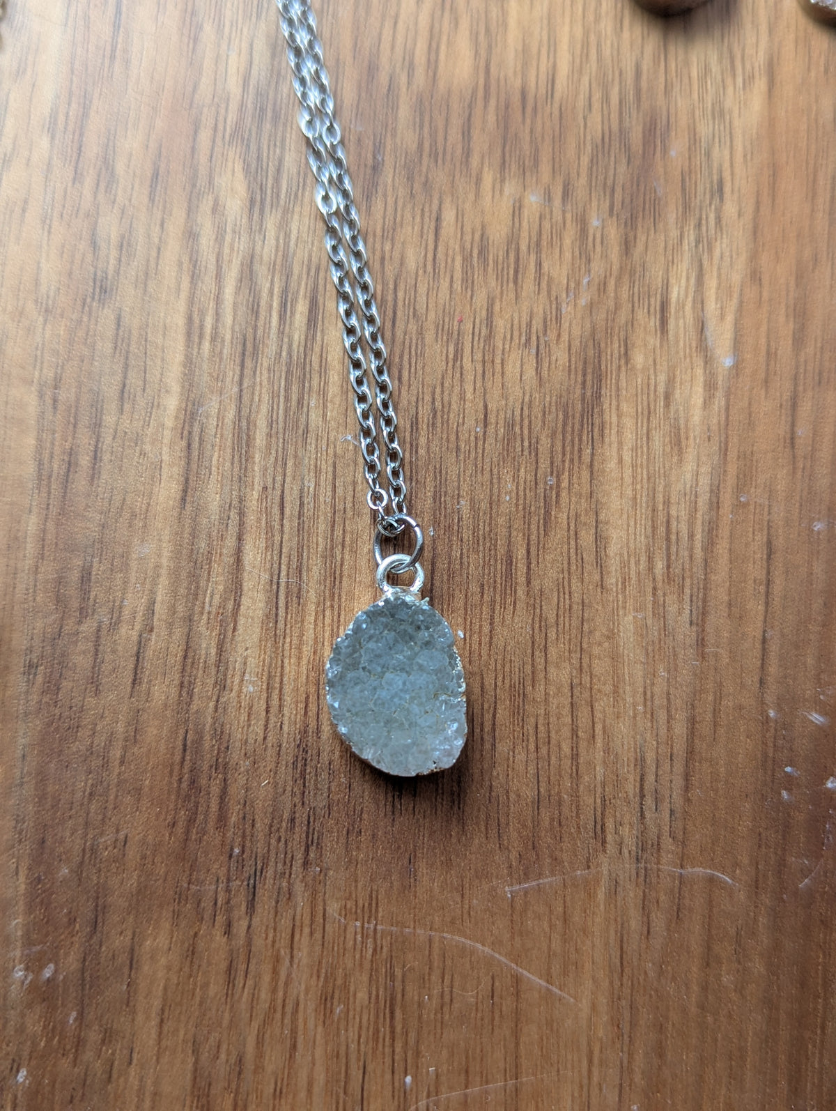 Colgantes Druzy en acero inoxidable (varios estilos disponibles)