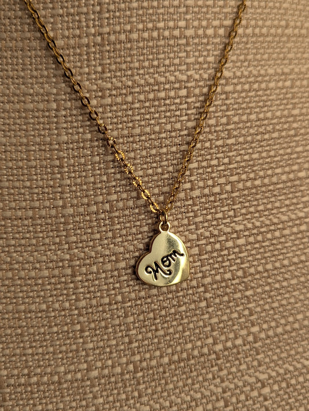 "Mom" Heart Gold Necklace
