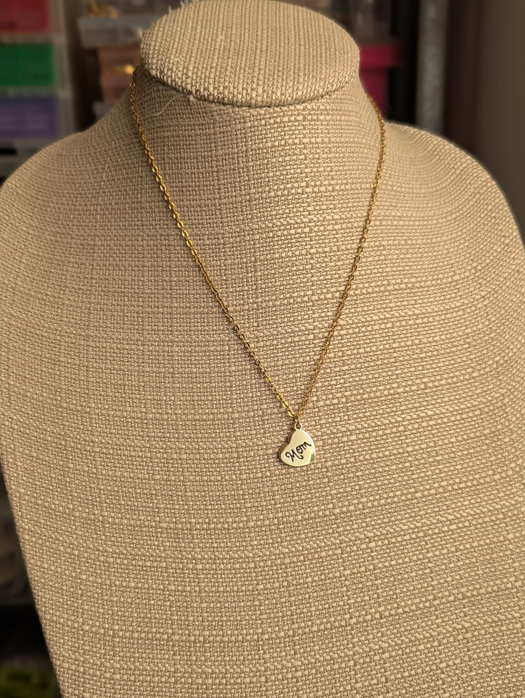 "Mom" Heart Gold Necklace