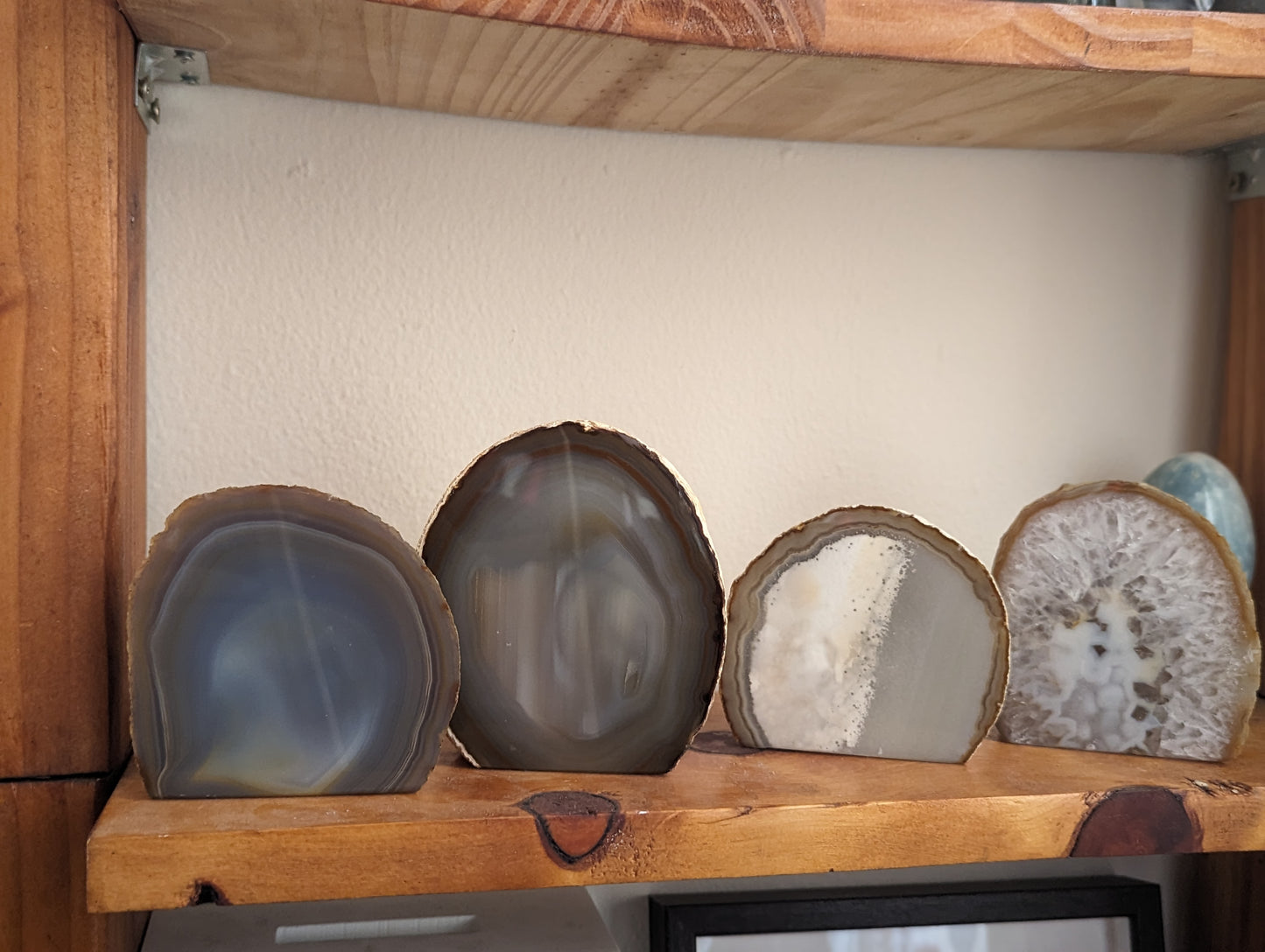 Half Polished Agate Standing Slices (assortment)