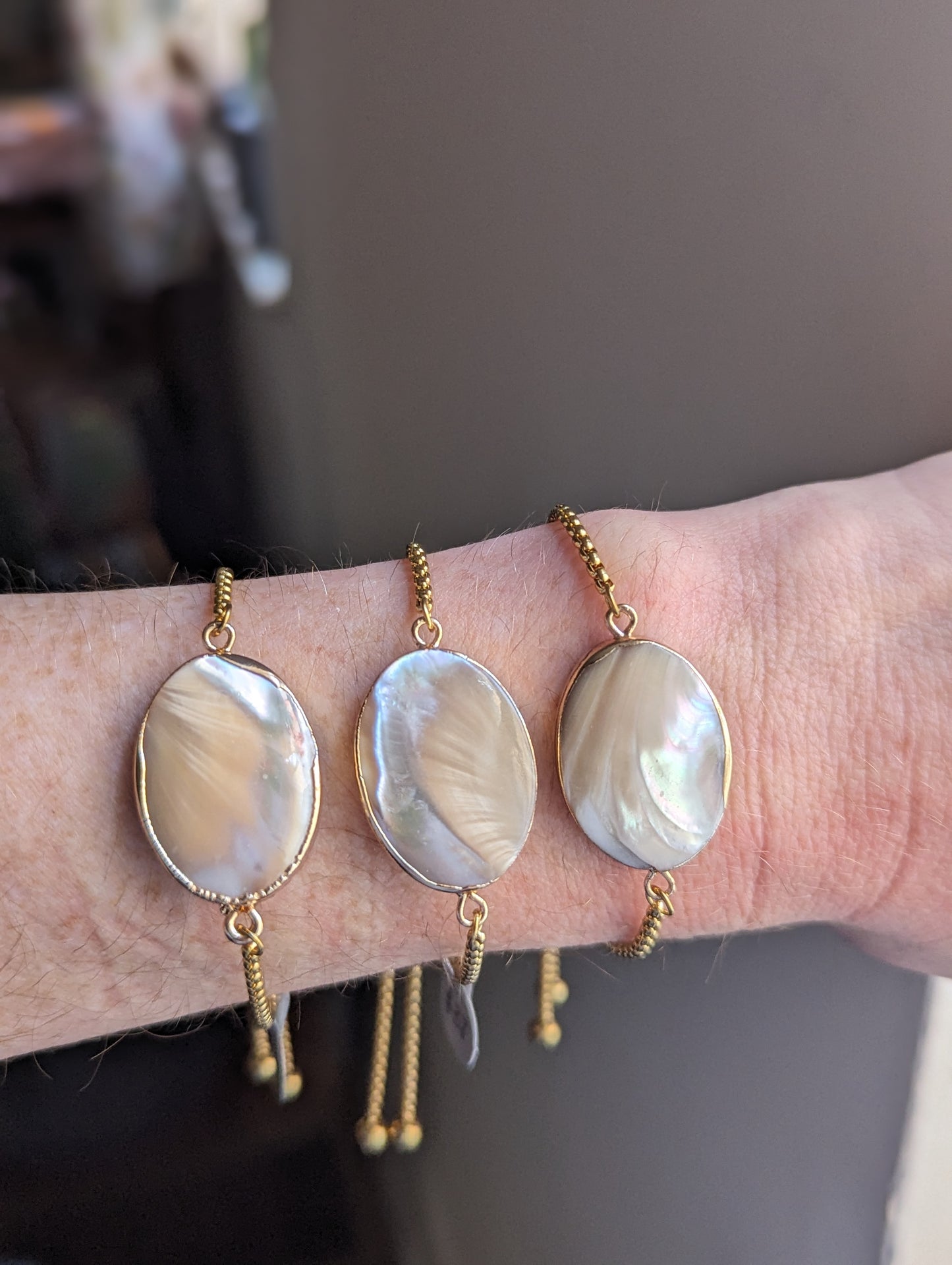 Mother of Pearl Adjustable Slide Bracelet - Gold