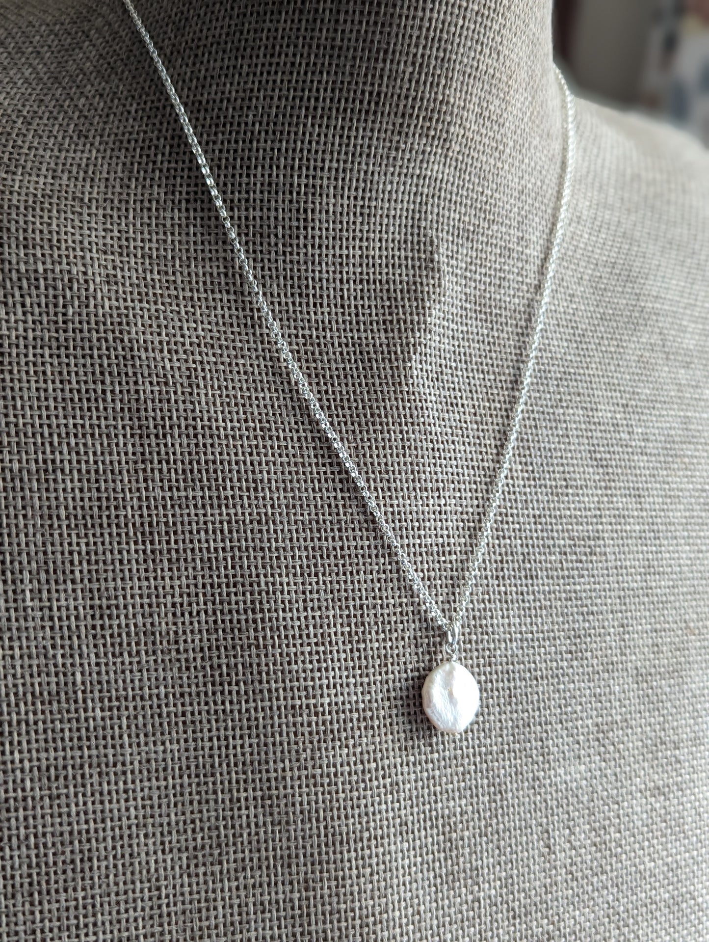 Freshwater Pearl Pendant on Sterling silver