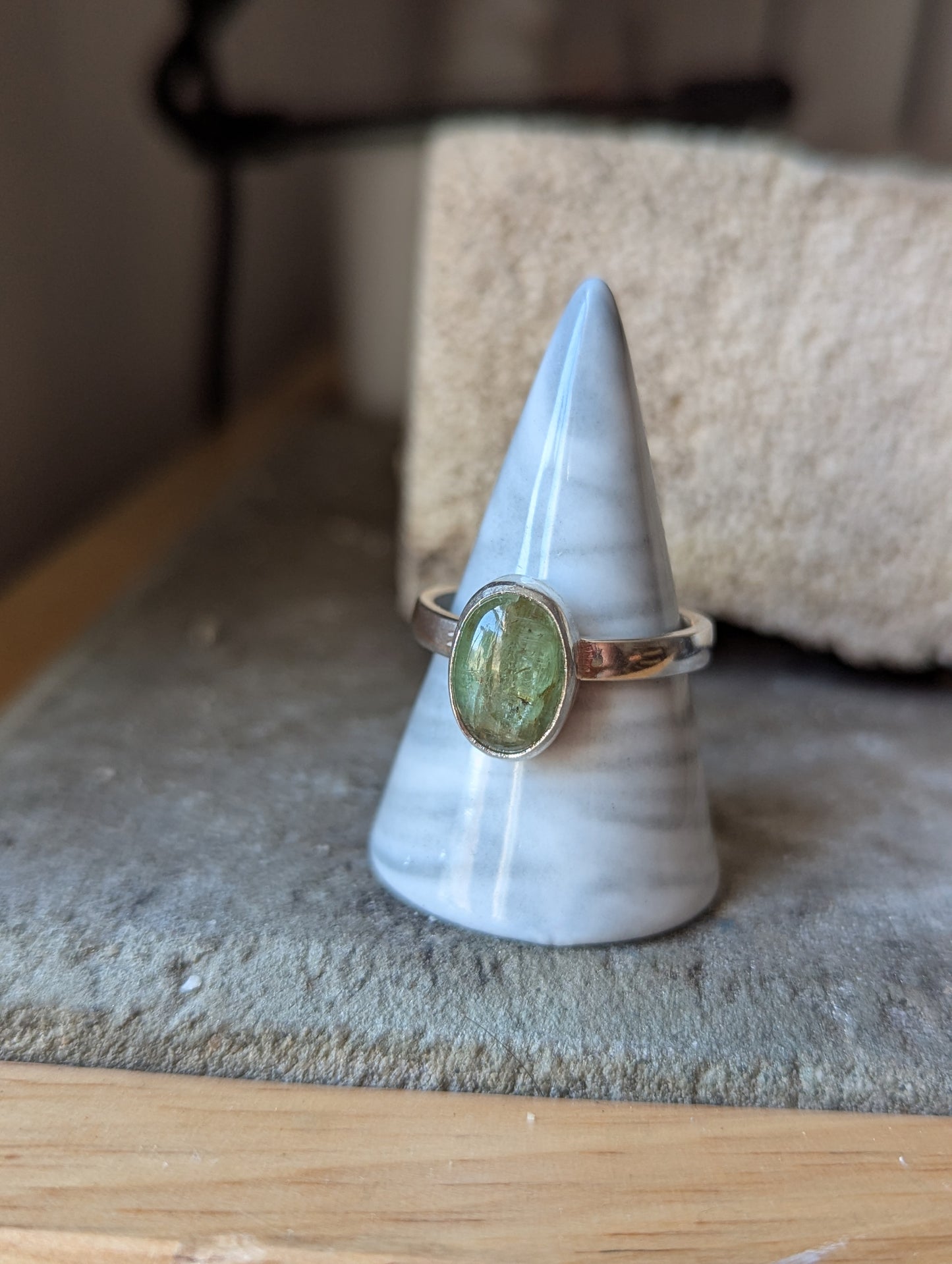 Green Kyanite Oval Sterling Ring - Size 12