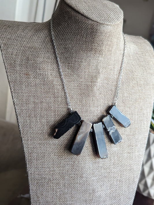 Black Agate Short Statement Necklace