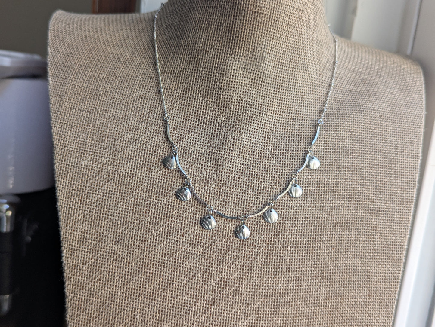 Shell Dangly Charm Stainless Steel Necklace