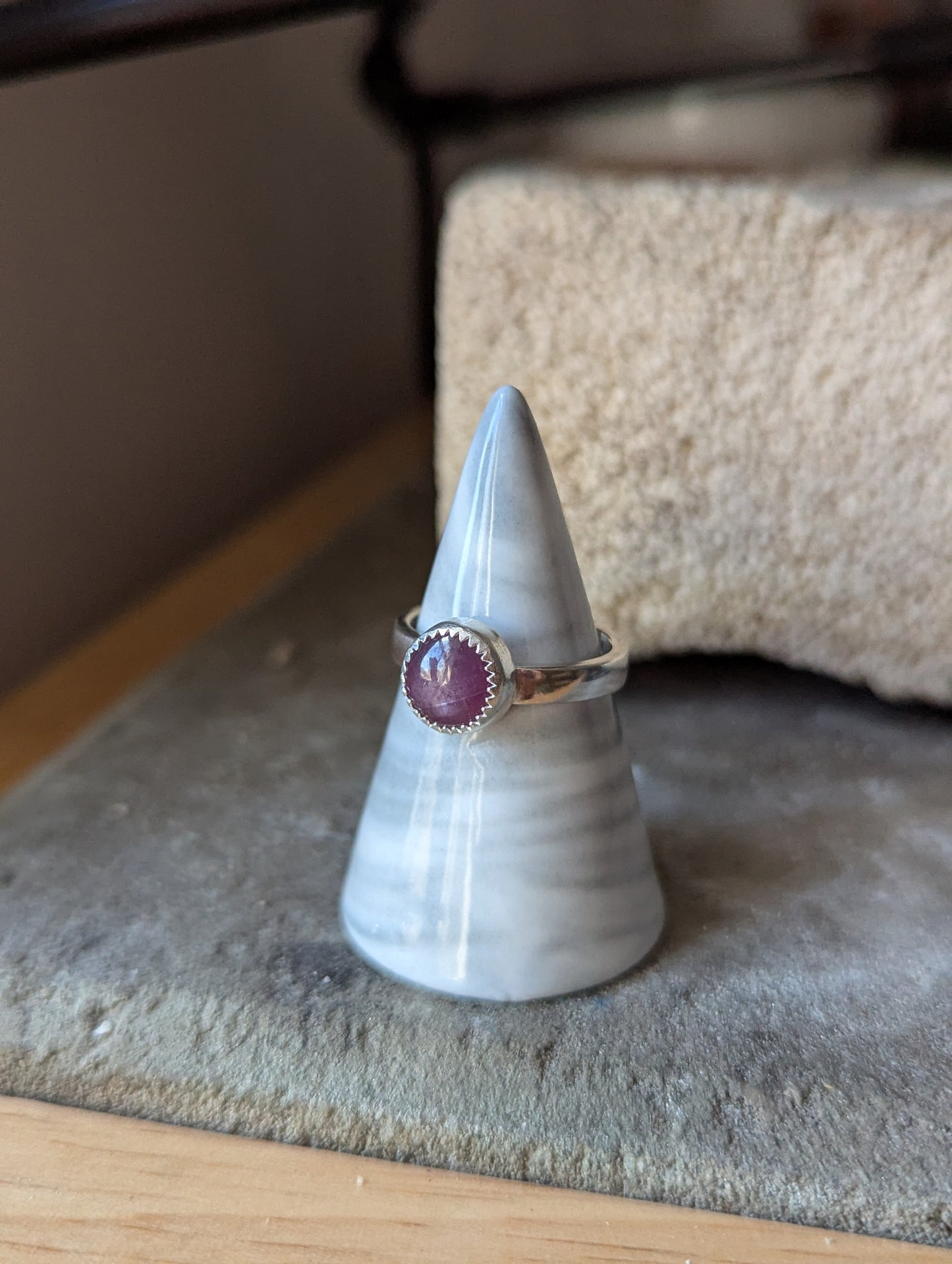 Ruby Star Sapphire Round Sterling Silver Ring - Size 7.5