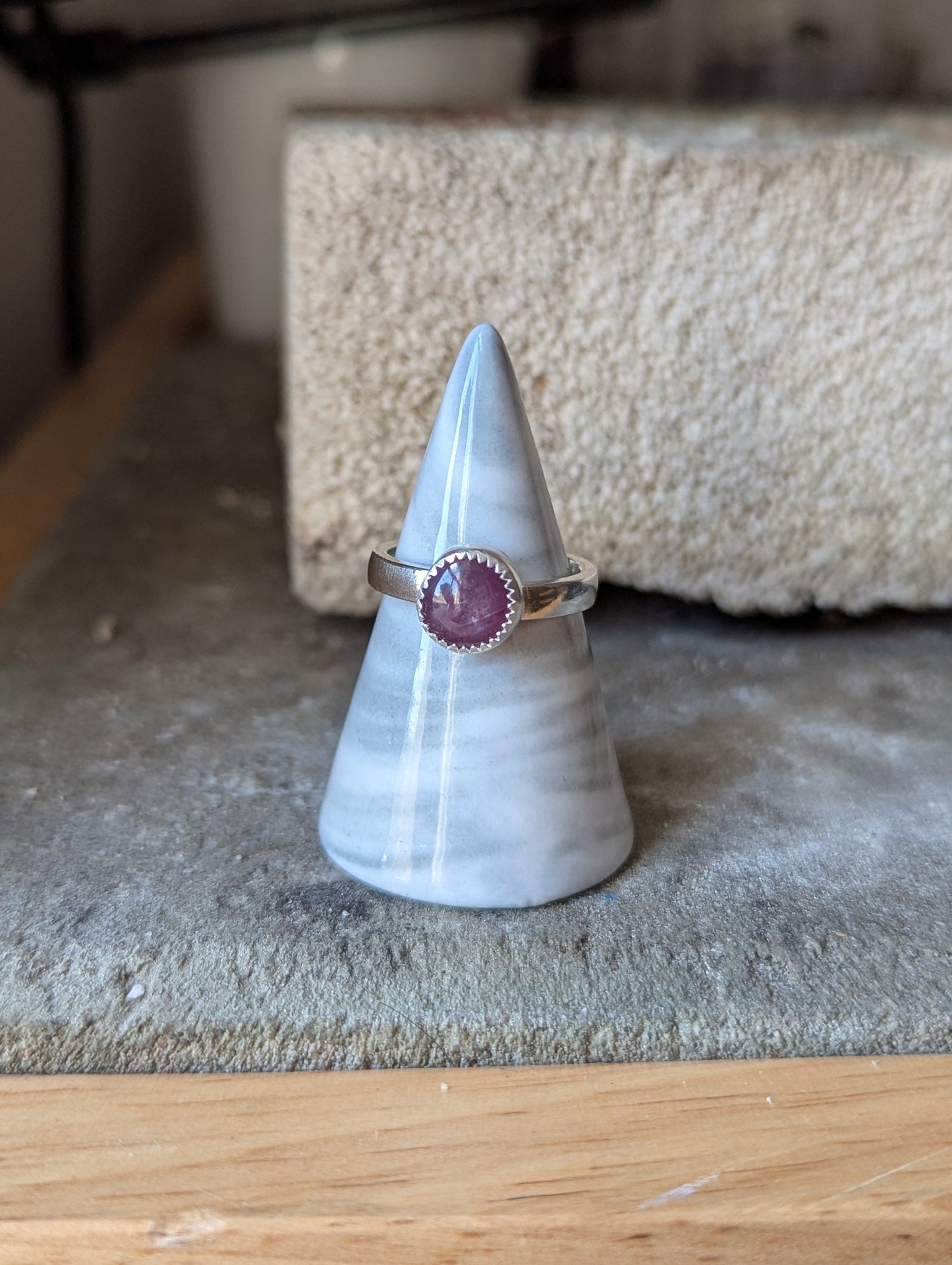 Ruby Star Sapphire Round Sterling Silver Ring - Size 7.5