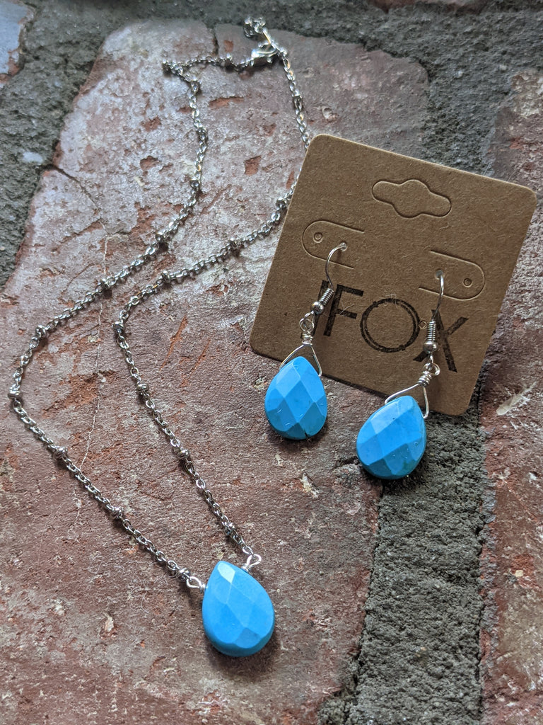 Turquoise Faceted Tear Drop Necklace and Earrings Gift Set